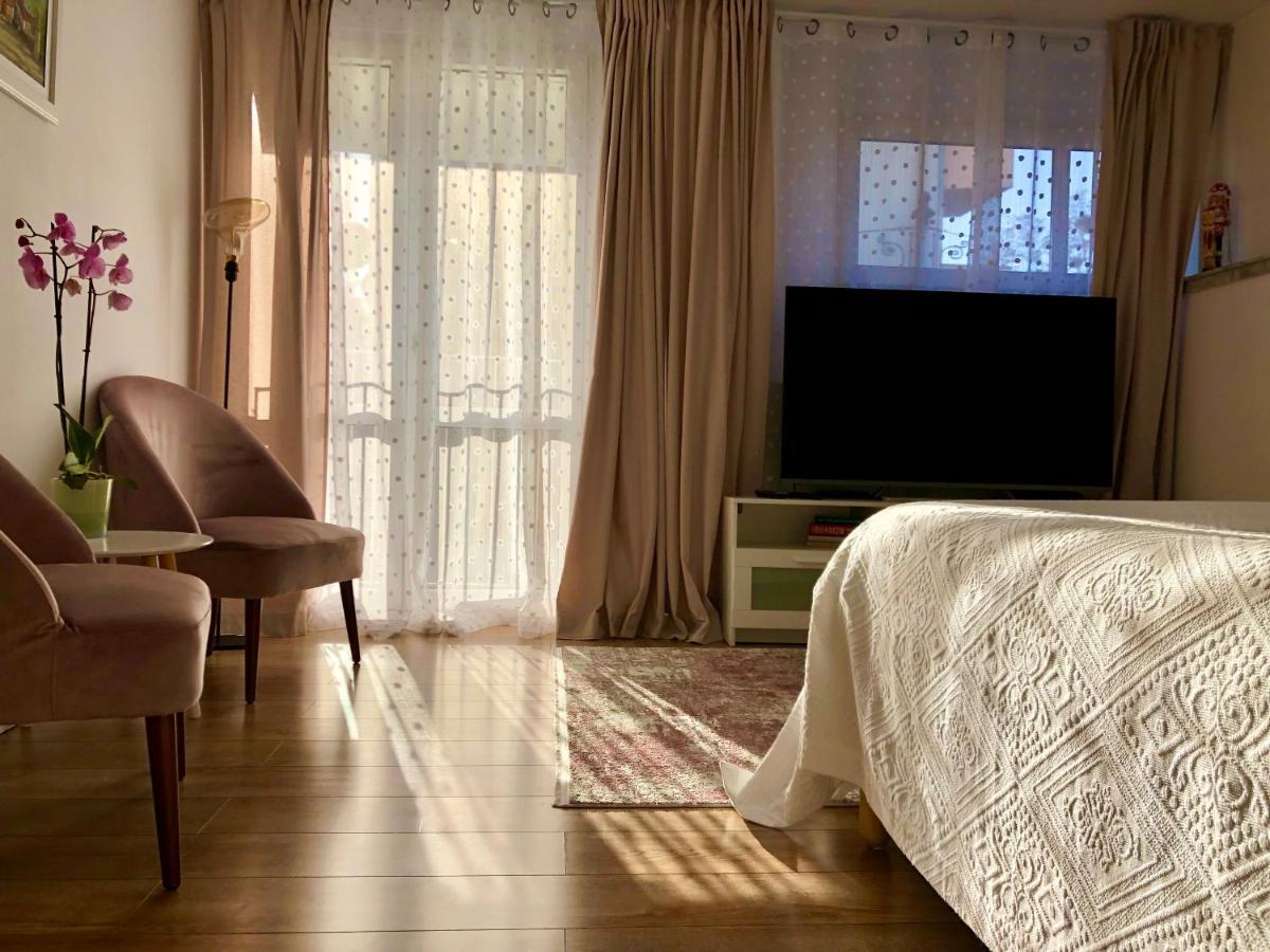 Old Town Romantic Apartment. Breslau-Wroclaw. ภายนอก รูปภาพ